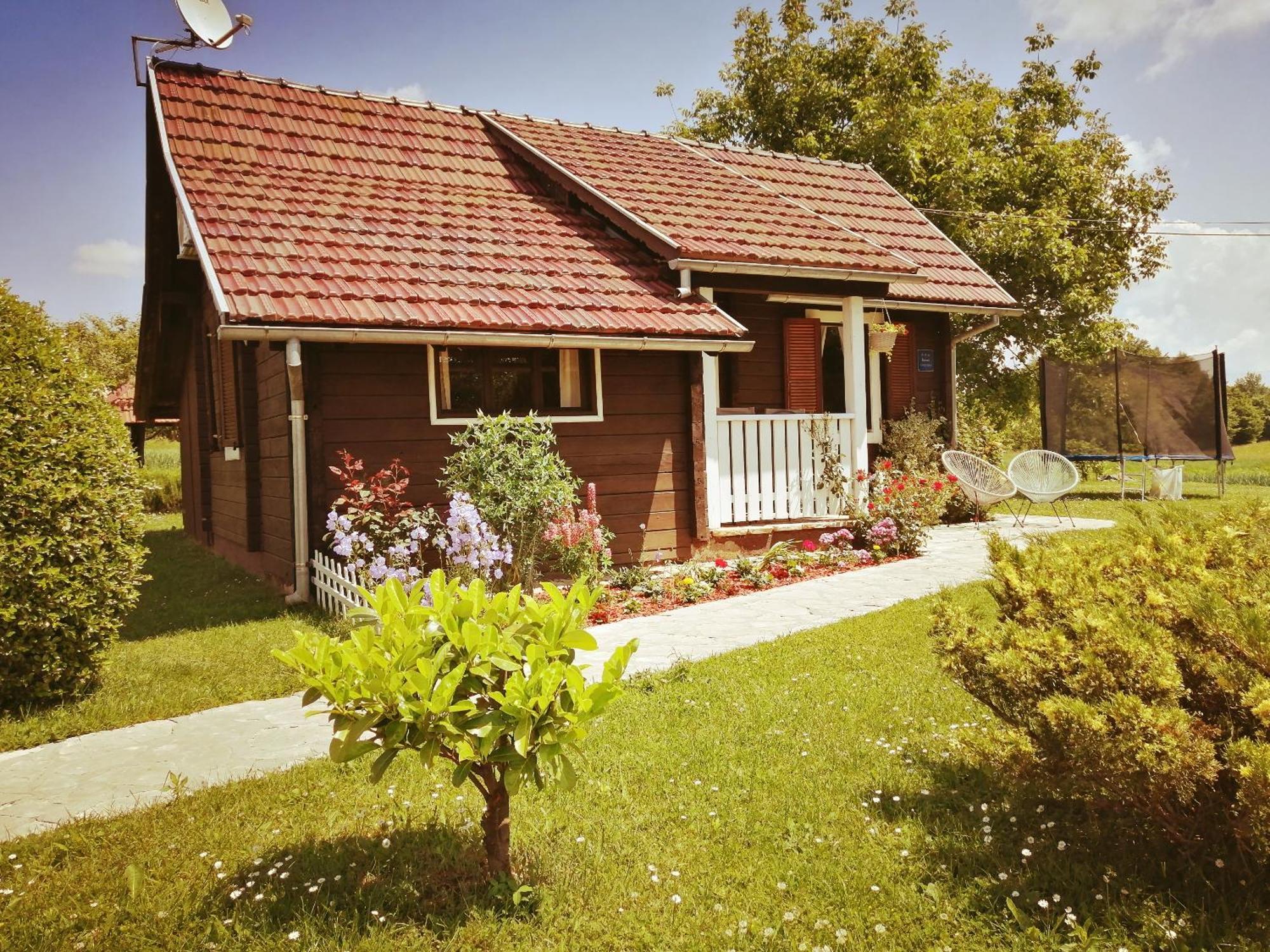Wooden House Nela Near Plitvice Lakes Смолянац Экстерьер фото